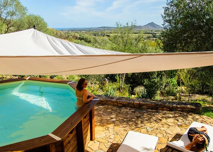 Nyaraló Bioloco Castiadas